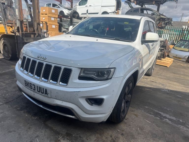 2014 JEEP GRAND CHEROKEE BREAKING