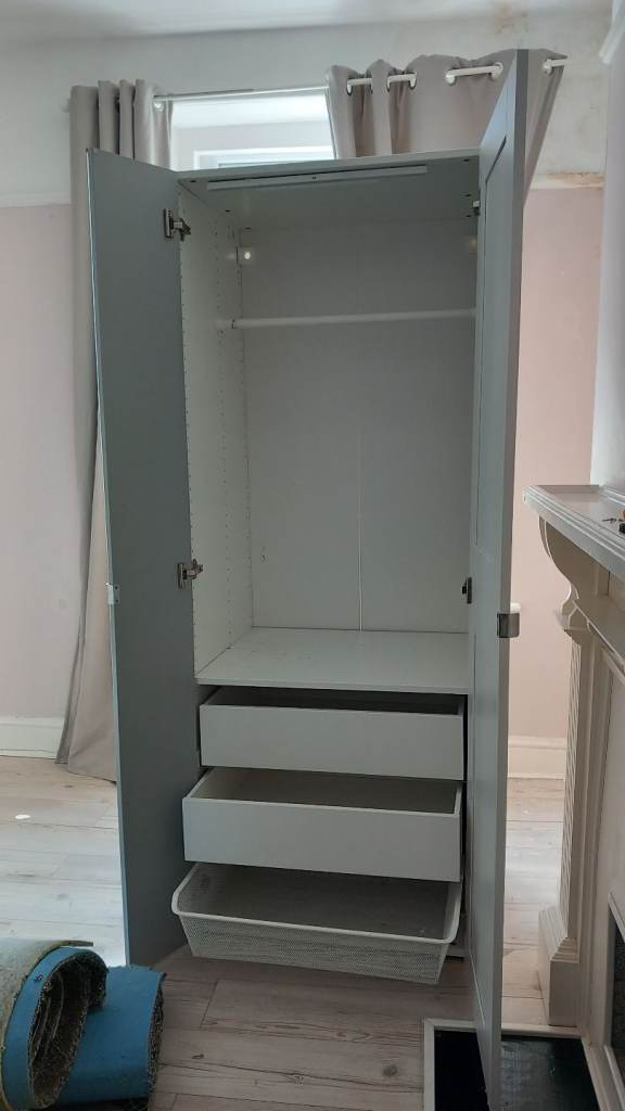 Wardrobe with mirror