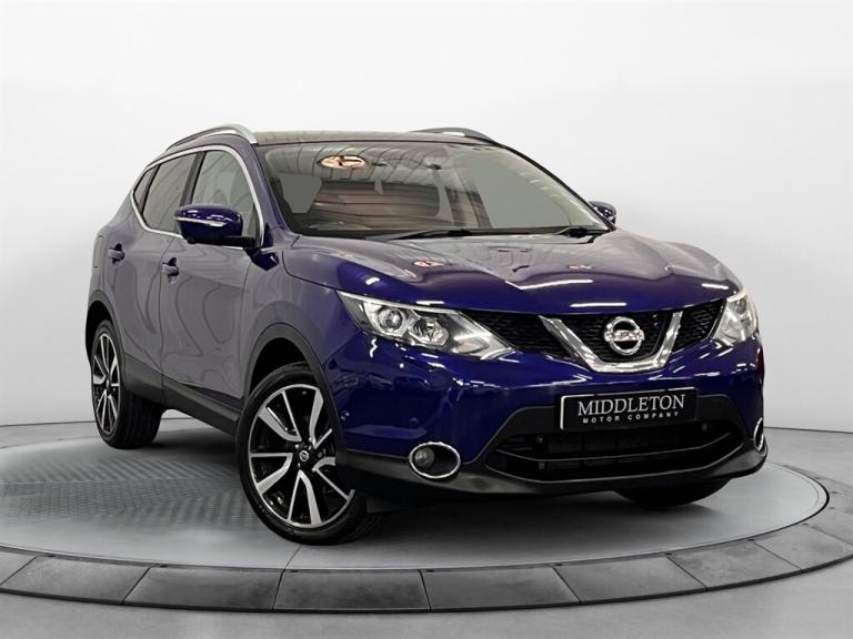 2014 Nissan Qashqai TEKNA DIG-T Hatchback Petrol Manual