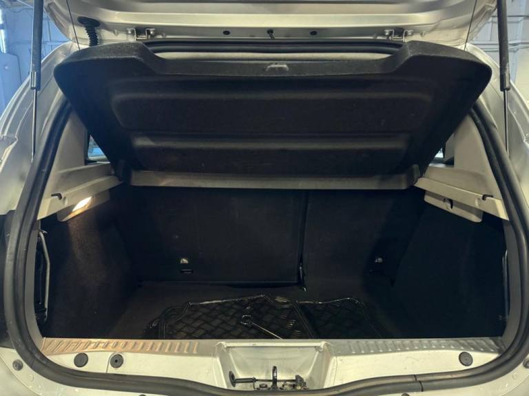 2015 Dacia Sandero 1.5 dCi Laureate 5dr HATCHBACK DIESEL Manual