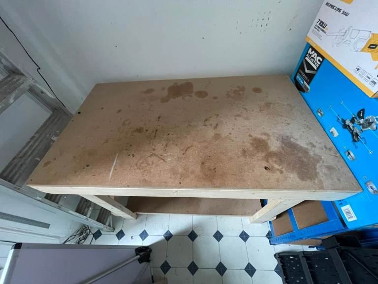 Work bench