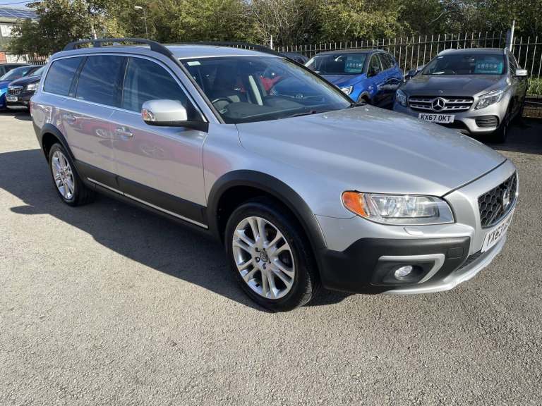 2013 Volvo XC70 2.4 D4 SE Lux Estate Diesel Automatic