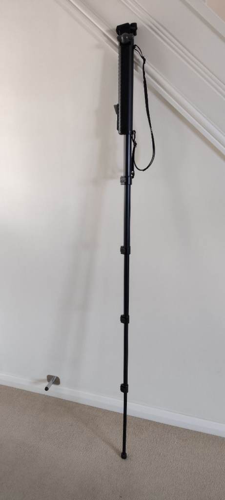 SLIK MONOPOD CAMERA SUPPORT 