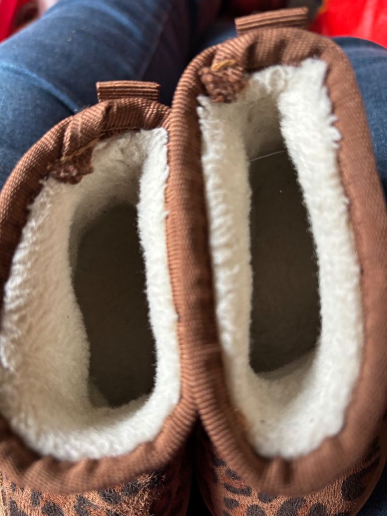 Girls Leopard Skin Ugg Style Boots Size 6