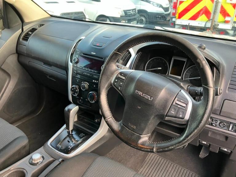 Isuzu Rodeo ISUZU RODEO 4X4 WITH AIRCON. 9,950 NO VAT