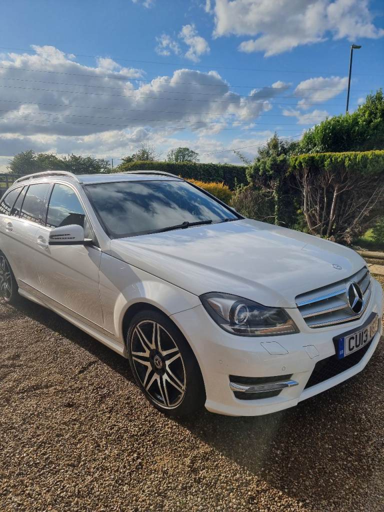 2013 Mercedes Estate - C200 AMG Sport CDI Blue Estate.