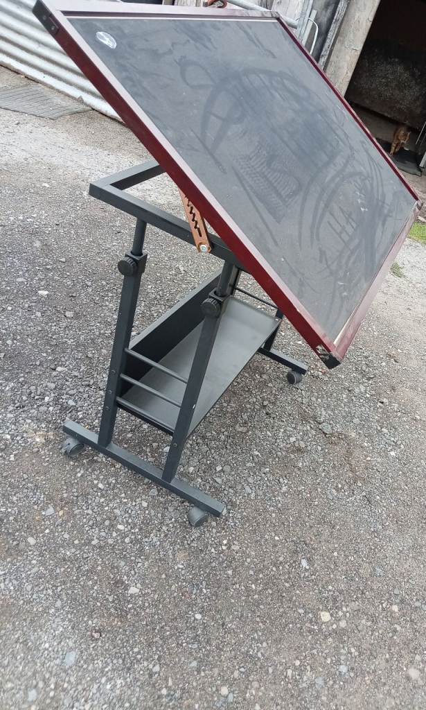  Jigsaw puzzle Adjustable  Desk on Wheels – Good Condition