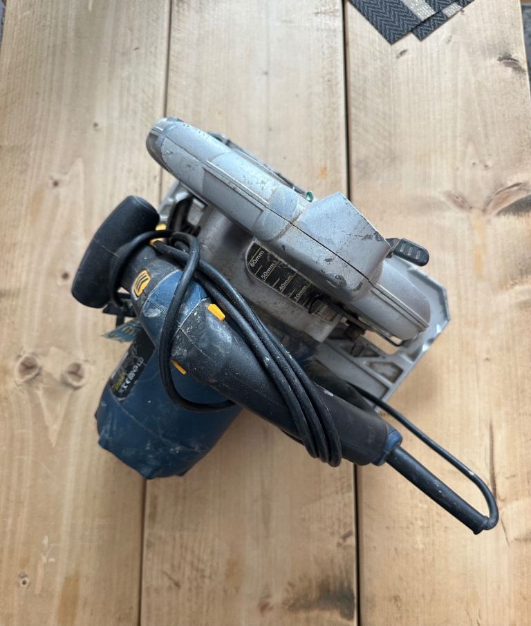 Corded Circular Saw for Wood