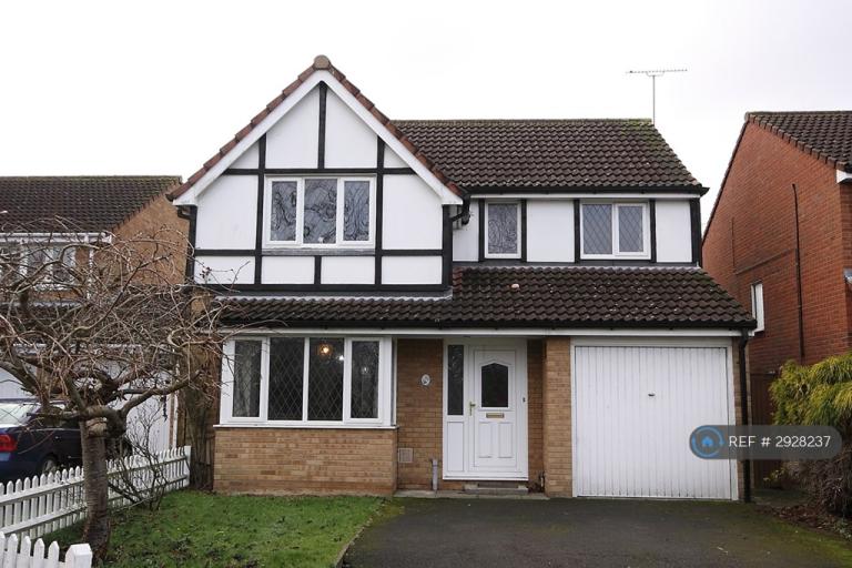 4 bedroom house in Scythe Way, Colchester, CO3 (4 bed) (#2928237)
