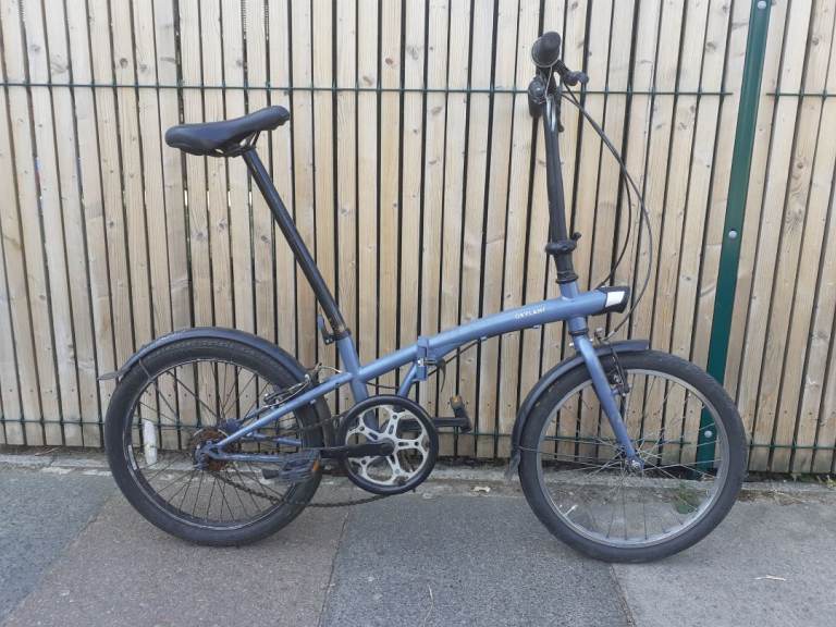 Btwin town city bike commuter Btwin Oxylane town city bike commuter
