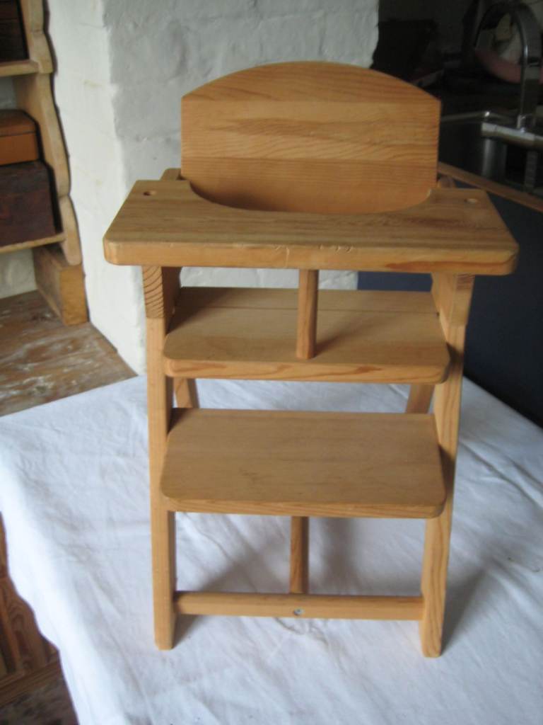 Solid wood dolls high chair 