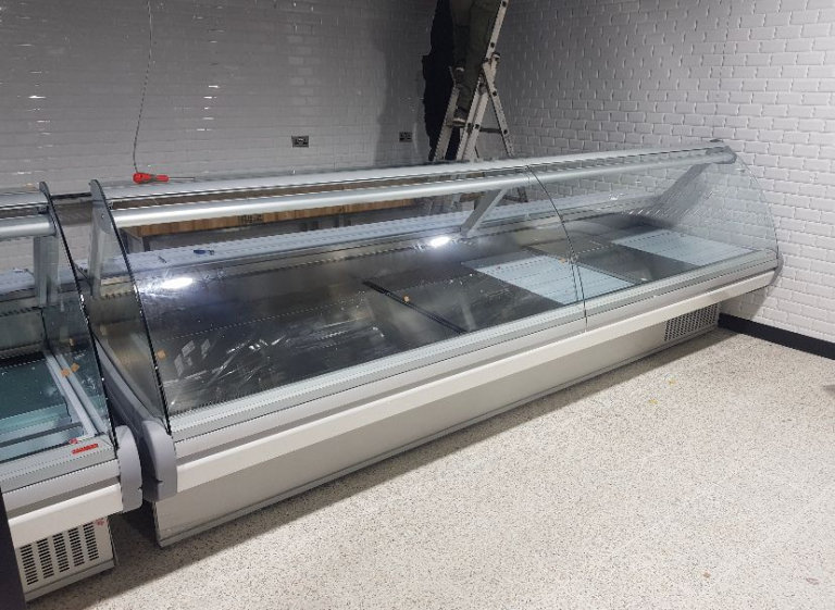 *Meat Display Butcher Display Meat Counter Various Sizes 3.75m and 2m Commercial Refrigeration 