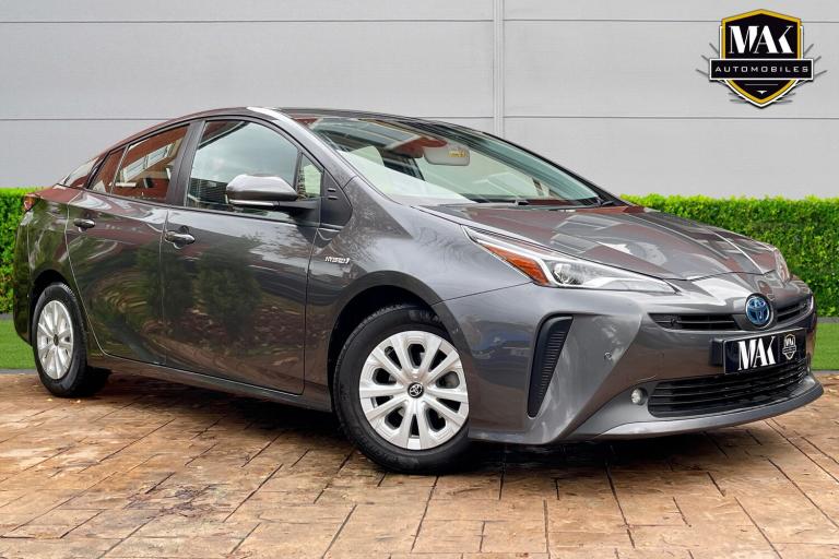 2019 Toyota Prius 1.8 VVTi Business Edition Plus 5dr CVT - CAT S + FULL SERVICE HATCHBACK Petrol/...