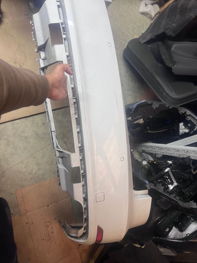 Audi a3 SE 2013-2016 Saloon Rear Bumper with sensors and reflectors 