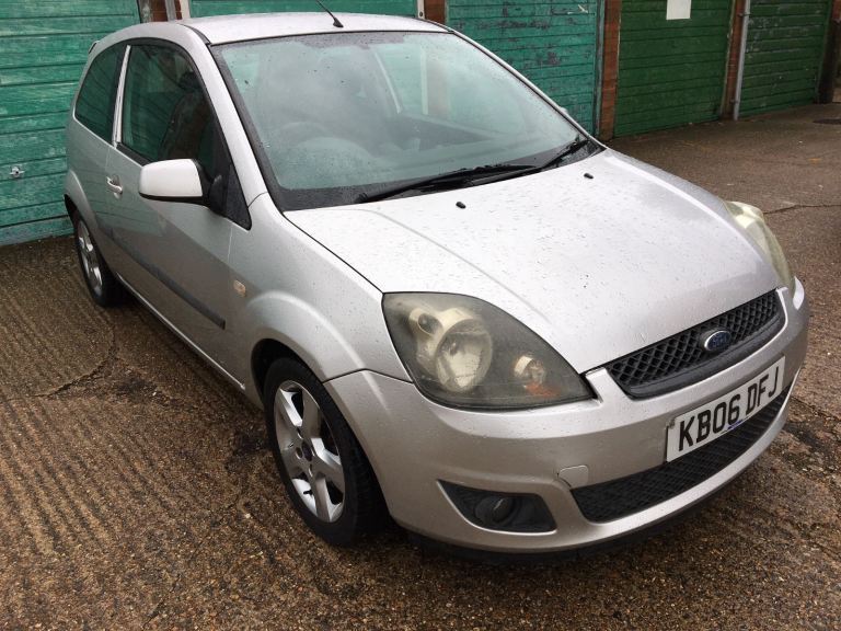 image for Ford Fiesta 1.2 _ Ulez Free _  MOT _ Full Service History  _ Perfect First Small Car _ Bargain 