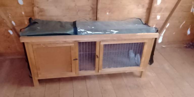 Rabbit Hutch/Guinea Pig Hutch