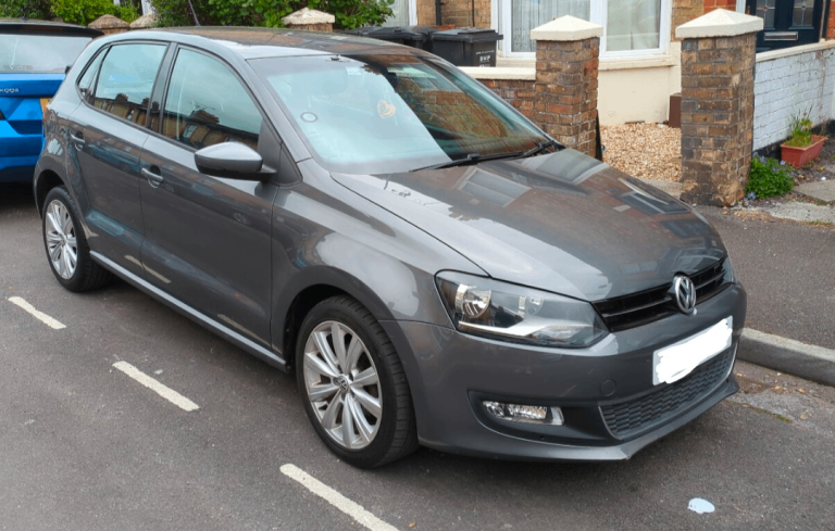 Volkswagen, POLO, Hatchback, 2012, Manual, 1598 (cc), 5 doors