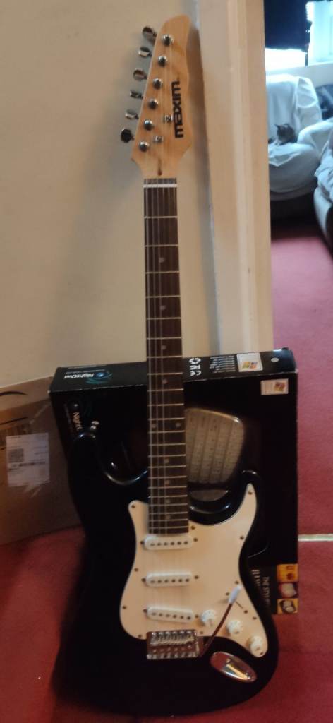 Maxim Full size electric guitar For age 12 to adult