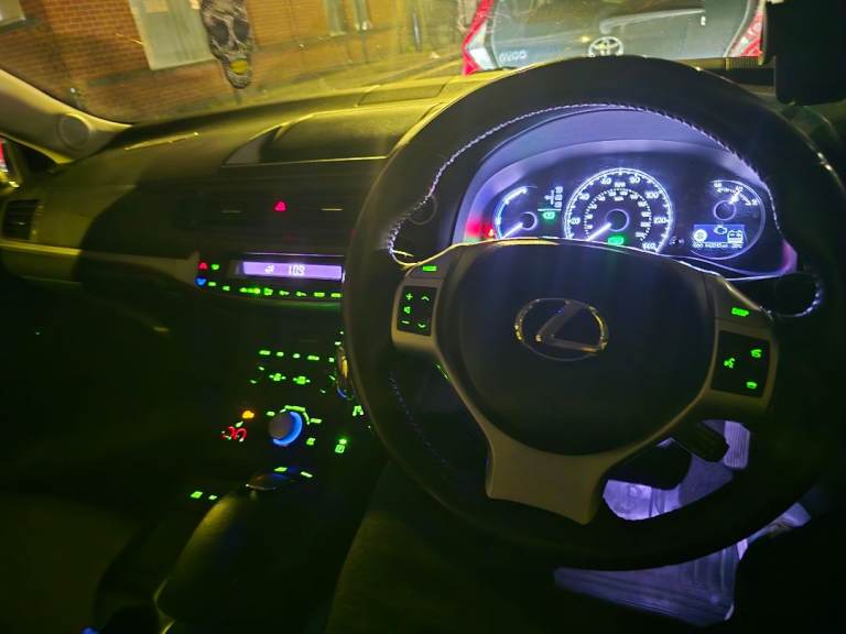 Lexus, CT, Hatchback, 2012, Semi-Auto, 1798 (cc), 5 doors