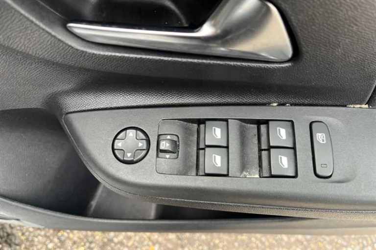 2022 Vauxhall Corsa 1.2 Turbo Ultimate 5dr Auto HATCHBACK PETROL Automatic