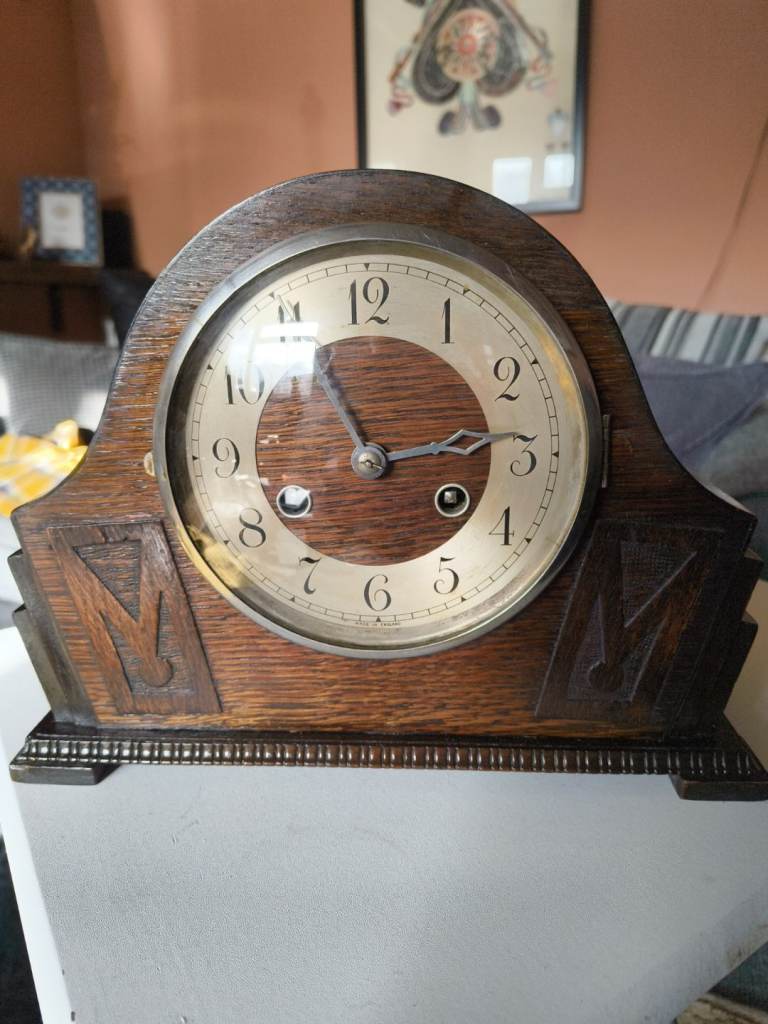 Antique clock 