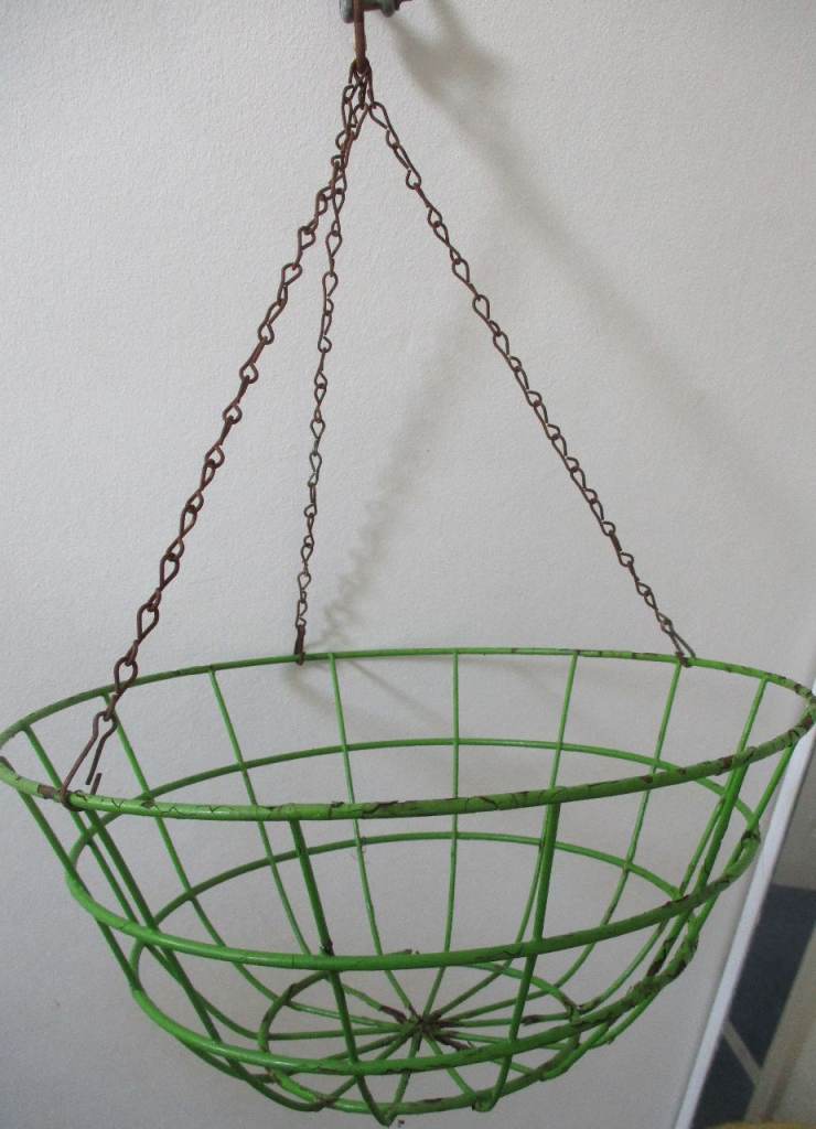 Metal Framed Hanging Basket