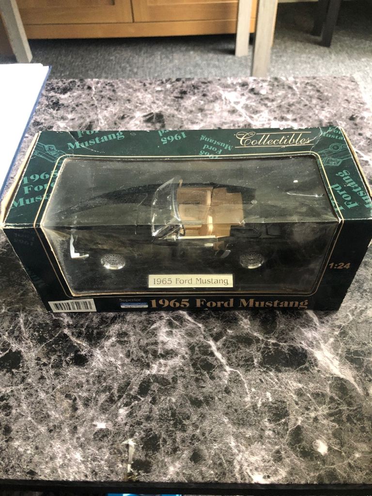 Black Ford Mustang 1965 Rare scale 1-24
