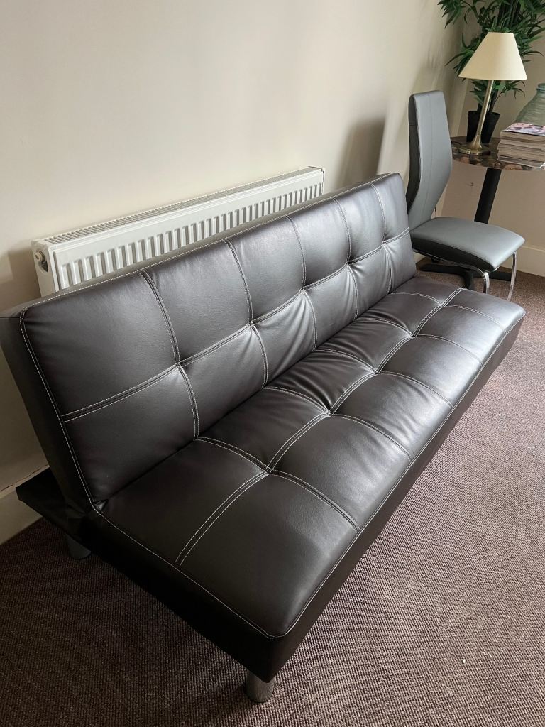 Modern Leather Sofa - 2/3 seater 