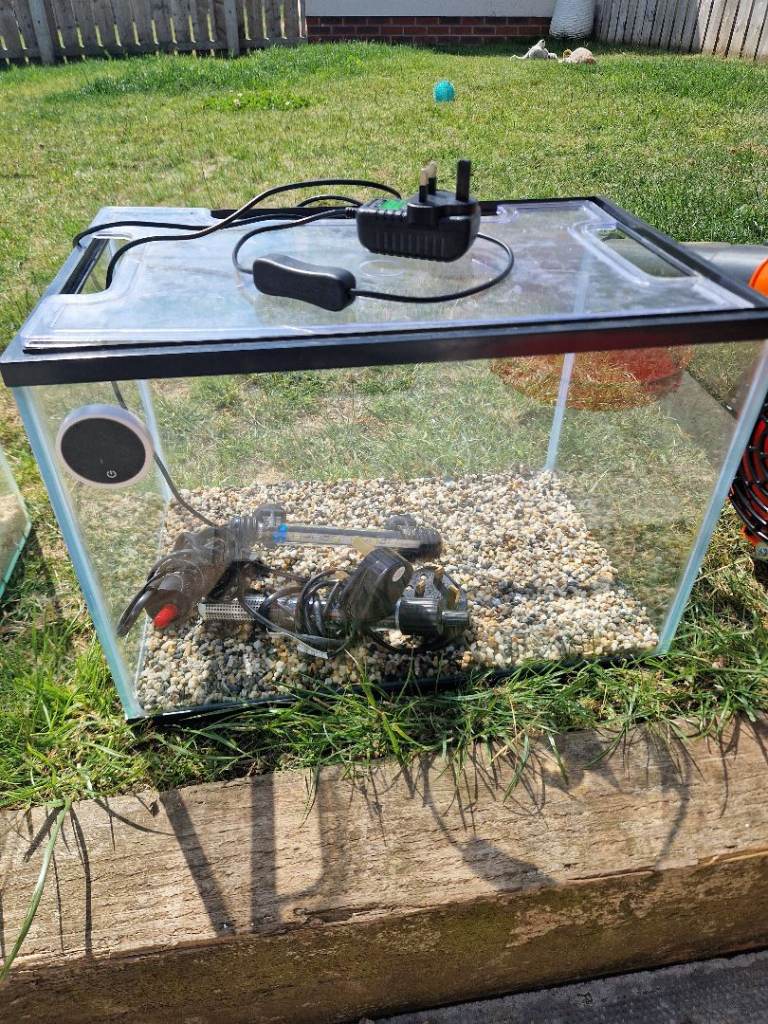 2 small tanks and extras