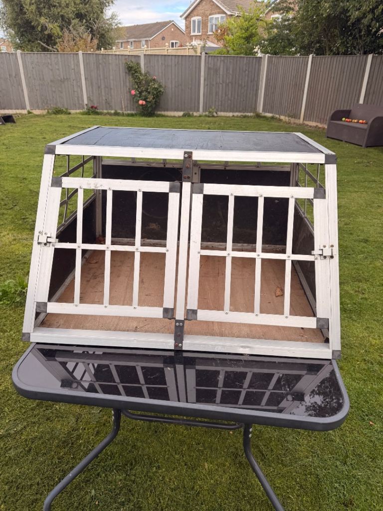 In car dog crate 