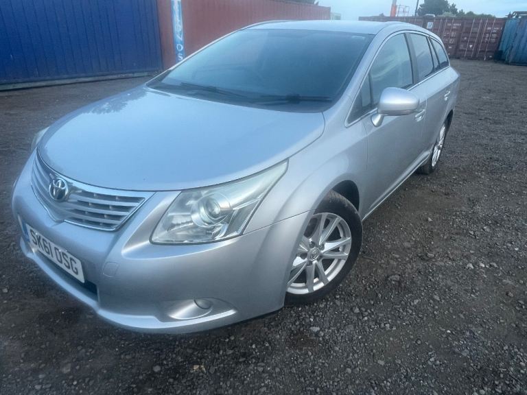 Toyota, AVENSIS, Estate, 2011, Semi-Auto, 1798 (cc), 5 doors