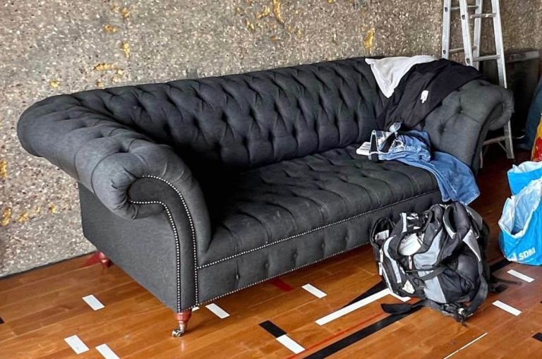 Sofa *urgent sale*