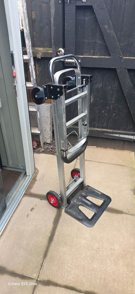 Foldable sack/trolley truck