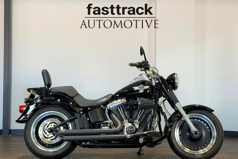 Harley-Davidson FLSTFB 1690 Softail Fat Boy Special 2015 - VERY CLEAN BIKE