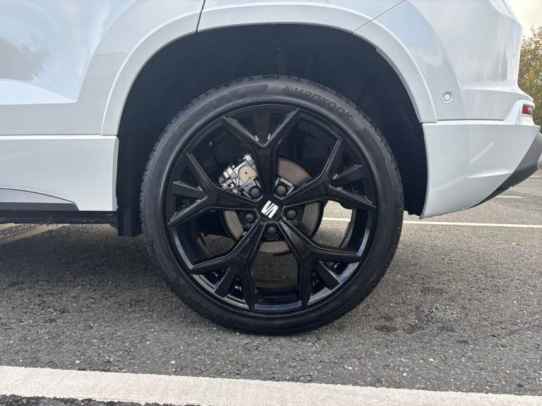 2025 SEAT Ateca 1.5 TSI EVO FR Black Edition 5dr DSG Estate PETROL Automatic