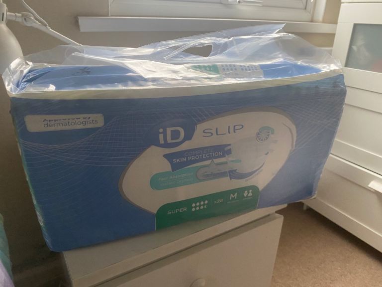 image for BARGIN PRICE :   MEDIUM Incontinence Pad Nappies by  ID 