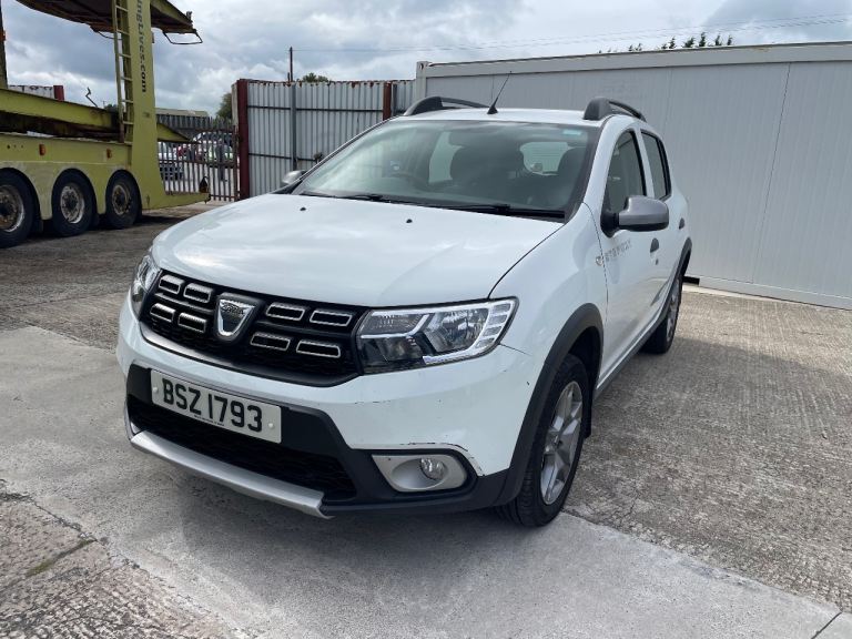 Dacia, SANDERO STEPWAY, Hatchback, 2017, Manual, 1461 (cc), 5 doors