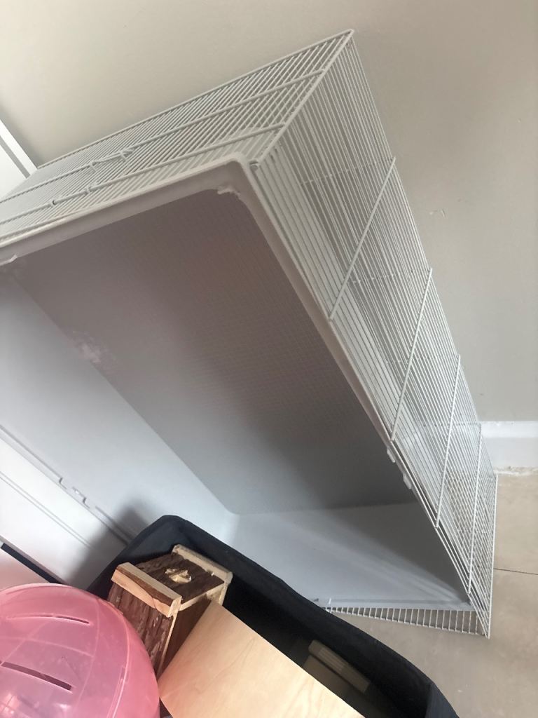 FREE larger hamster cage 