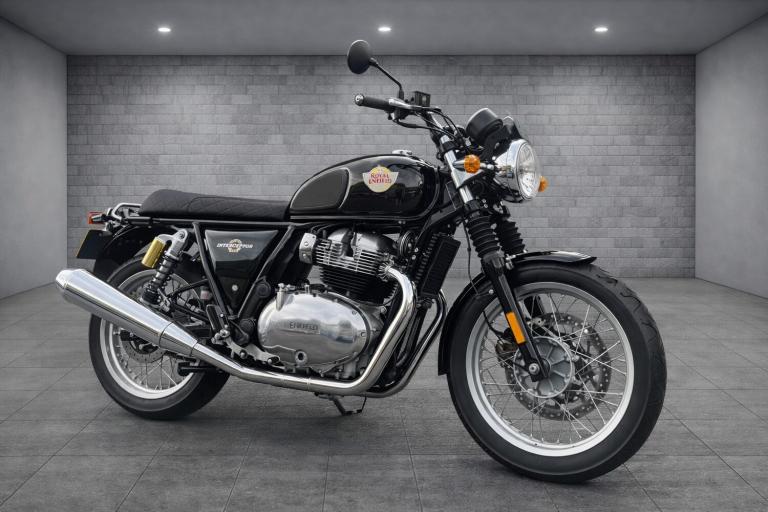 ROYAL ENFIELD INTERCEPTOR  2020