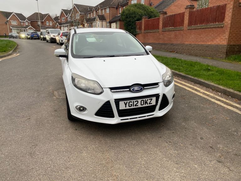 Ford, FOCUS, Hatchback, 2012, Manual, 1596 (cc), 5 doors