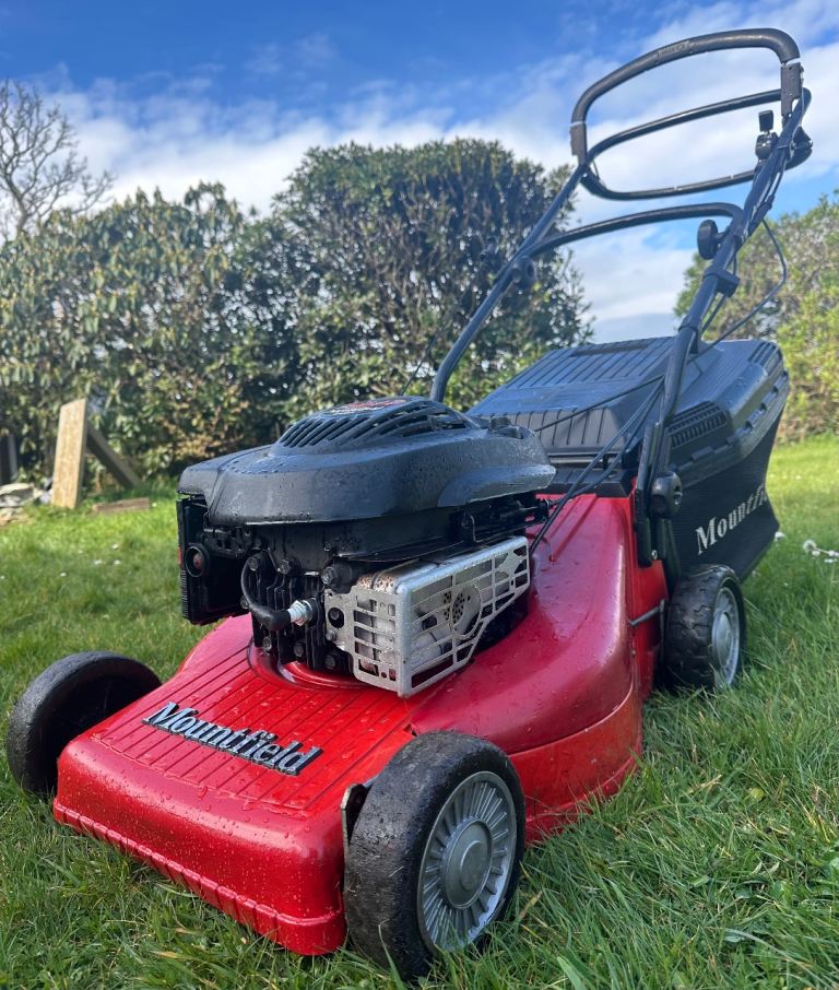 Mountfield 19”cut Pro alloy deck Selfdrive lawnmower high lift blade 190cc Briggs mower serviced 