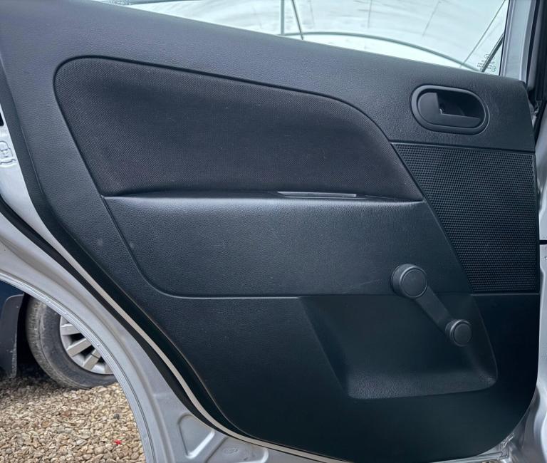 2008 Ford Fiesta 1.25 Style 5dr HATCHBACK Petrol Manual