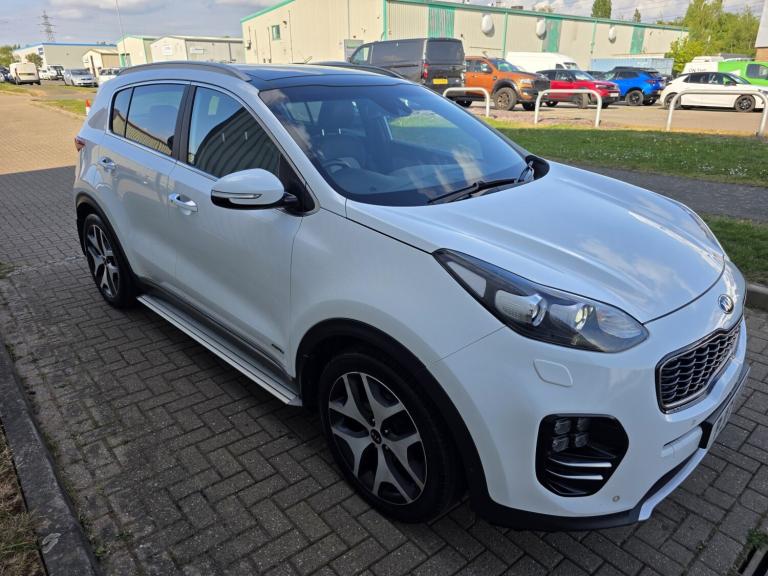 KIA SPORTAGE 2.0 CRDi GT-Line S White Auto Diesel 2017