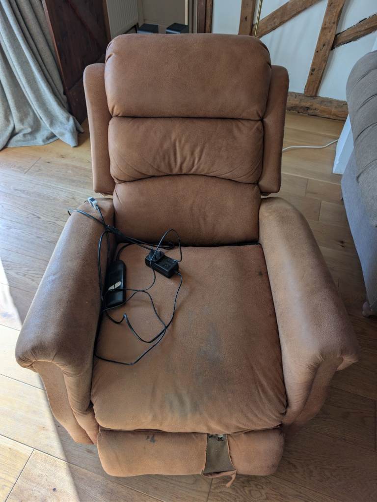 image for Free electric recliner chair