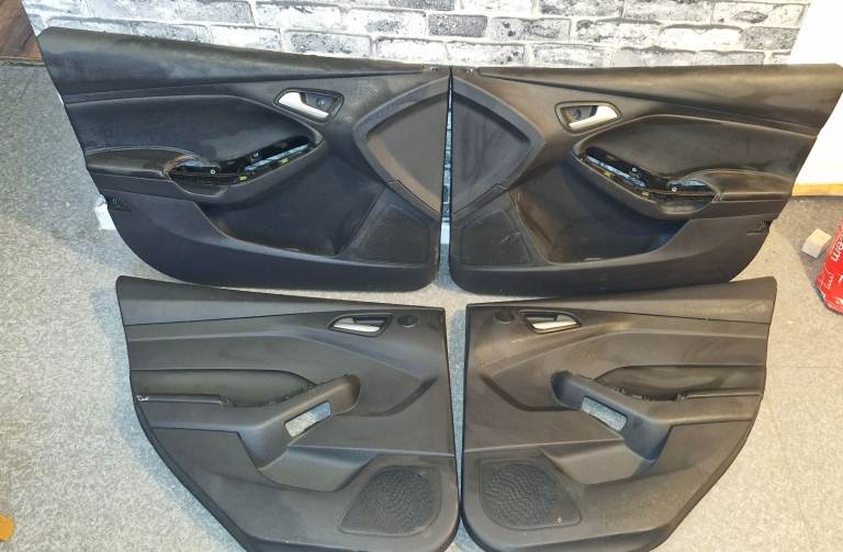 4x MK3 FORD FOCUS DOOR CARDS 