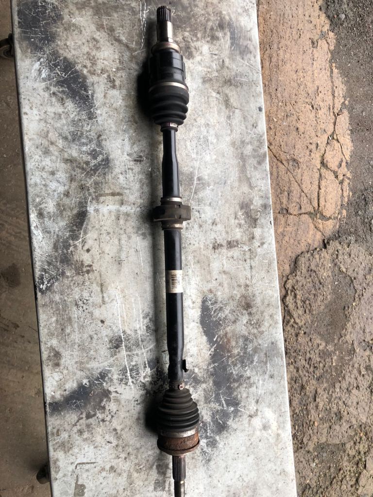 image for TOYOTA AURIS HYBRID DRIVESHAFT 