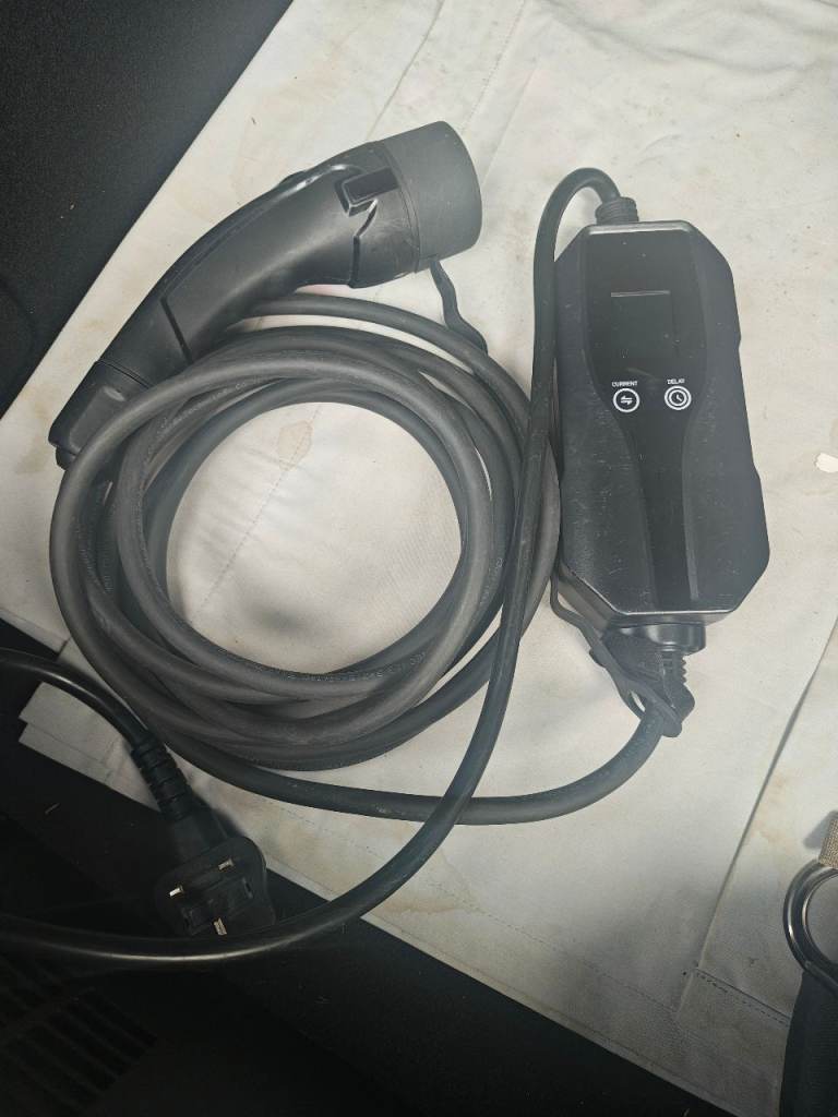 EV CAR CHARGER 