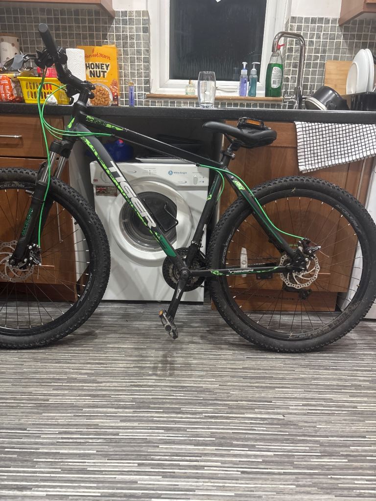 Tiger ace v2 19inch frame 27.5 inch wheel