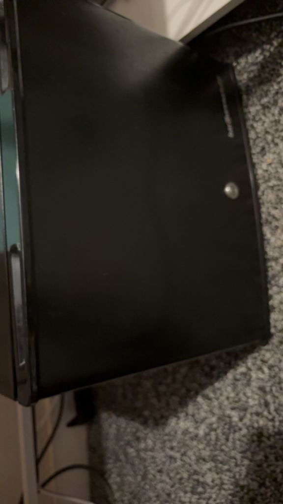 Mini fridge hardly been used comes with  key for lock
