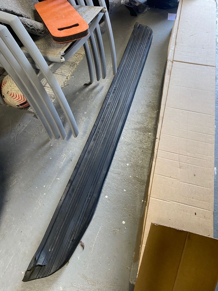 Range Rover l494 passenger side step 